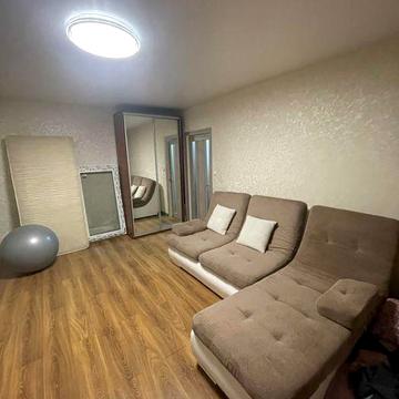 Продам 1-кінмнатну квартиру місто Ізюм