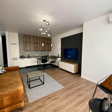 Саперне Поле вул., 3