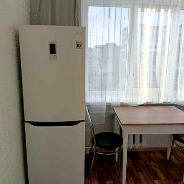 Оренда 1 но кім біля Центру. Тільки дзвонити.