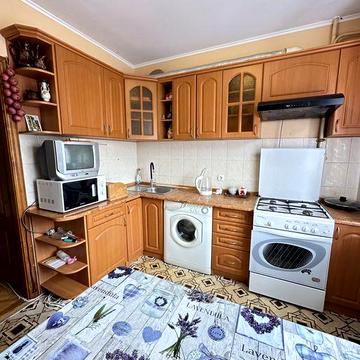 Оренда двокімнатної квартири по вул Паркова