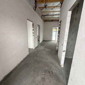 ТАУНХАУС з чорновим ремонтом 50м2 ТЕПЛА підлога, електрика, сантехніка