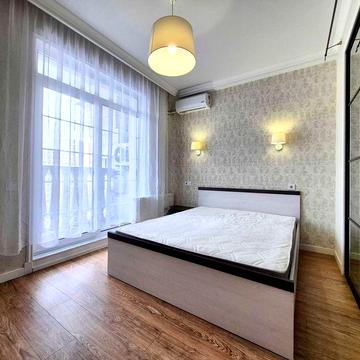 Оренда 1к з окремою спальною зоною балконому! ЖК Нова Англія Метро 8хв