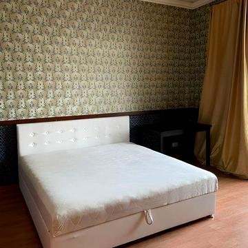 3 окремі кімнати  90м2  Сталінка Гончара Тараса Шевченко Цирк Газ