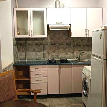 Продам 1 комнатную квартиру ул. Ярослава Мудрого ( Ак. Глушко)