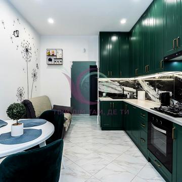 Бастіонна вул., 1