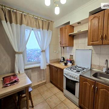 Довгострокова оренда 1к Квартира Ріхтера Святослава вулиця