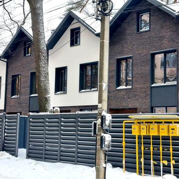 Ірпінь.Стильний ТАУНХАУС серед дубів — залишився лише 1 !