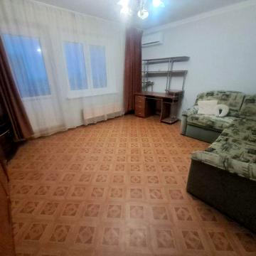 Сдам двухкомнатную квартиру на ул. Добровольского 133