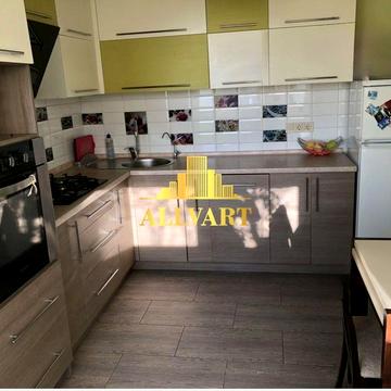 Продаж 2кім квартири з ремонтом, вул.Левка Лукʼяненка, метро Мінська