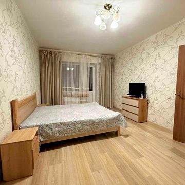 Сдам до лета 1 комнатную квартиру  в новострое с ремонтом