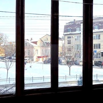 2-кім в центрі з автономкою