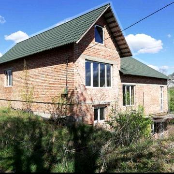 Продам будинок в м. Снятин, із земельною ділянкою, 5 хв до центру,