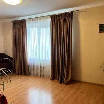 Продаж 2 кімнатної квартири на 101 мікрорайоні.