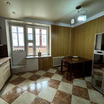 Аренда 3-ком.кв.в Центре п-т Д.Яворницкого,45/ 1-этаж /возле/SOHO