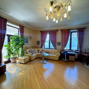 Без комиссии! Аренда  3 комн с гаражом Французском б-р/ пр-т Гагарина