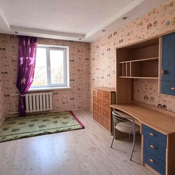 В продажу 3к квартира на пр. Калнишевський -лівий берег Дніпра