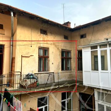 Зелена вул., 35