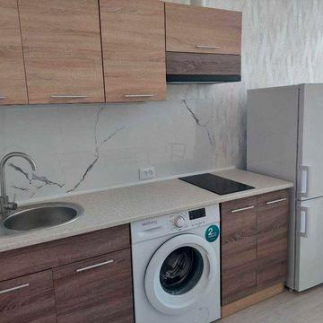 Сдам кухню студию и спальню на Канатной с ремонтом!