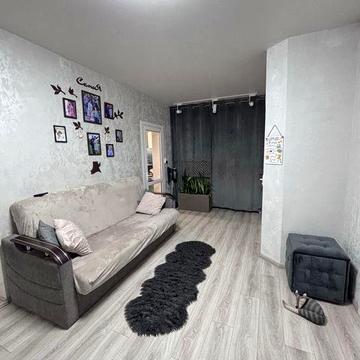 Дом з меблями і технікою