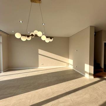 Дуплекс з ремоном/кухня вітальня/4 кімнати/Петропавлівська Борщагівка