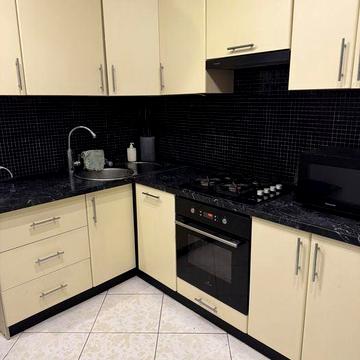 Продам 4кімнатну квартиру/сертифікат