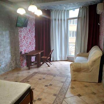 Власник. Продам 1км.квартиру. центр. Бельведерська