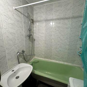 Продаж квартири 1Південний мкр-н (4поверх)