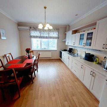 Сдам кирпичный дом, переулок Раисы Букиной, метро Академгородок 7мин