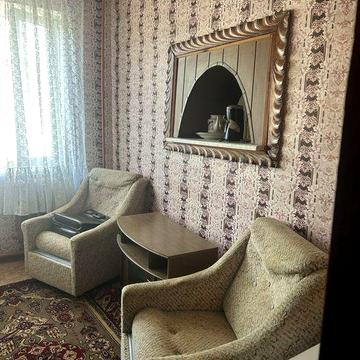 Продаж або обмін на квартиру в районі Ново-Миколаівки!.