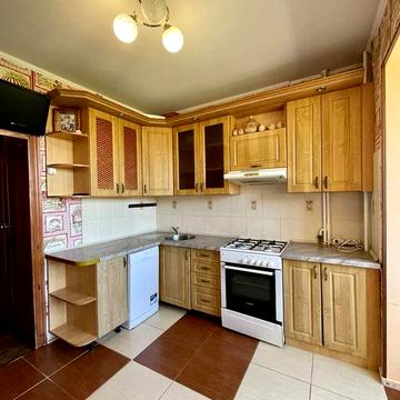 Квартира з автономкою на Малікова