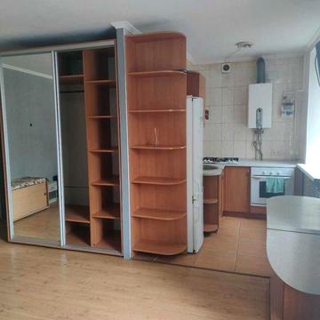 Сдам 2-ух комнатную квартиру на Титова