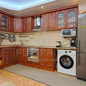 Берестейський просп. (Перемоги), 125