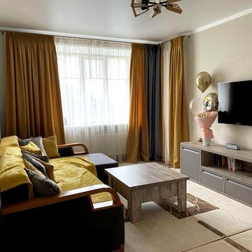 Продам 2 кімнатну Зарічанська Електроніка