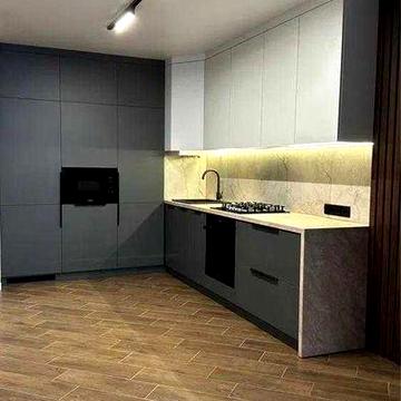 Продаж 1 кім. квартири в новобудові з євроремонтом.