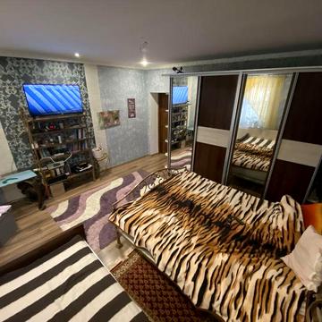 Продам будинок у передмісті Берегова с. Гут