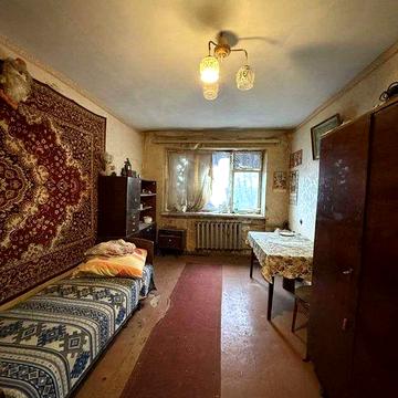 Черемушки/Трешка с коврами/30.000$