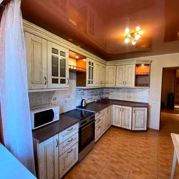 Оренда двокімнатної квартири вул. Плугова