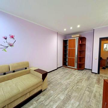 Аренда двухкомнатной квартиры! КРадужный! Евроремонт! Ключи