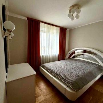 Оренда трикімнатної квартири , Запорізьке шосе, 56