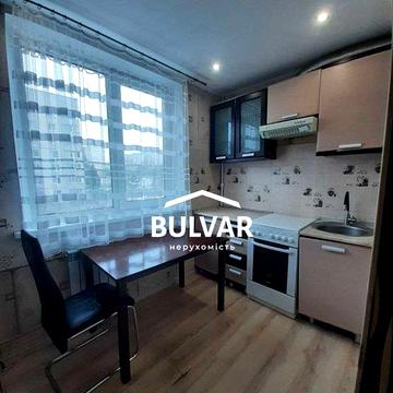 Продам 1 к.кв. на Роганском ж/м, ул. Зубарева, 41, м. Индустриальная