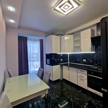 Оренда однокімнатної квартири з краєвидом на Високий Замок