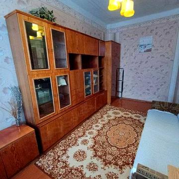 Продаж 2 Кімн Кв Центр міста Автономне опалення Не кутова цегла Тепла