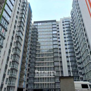 2 кімн. 50 м² у Центрі Новий будинок Східна сторона, панорамний балкон