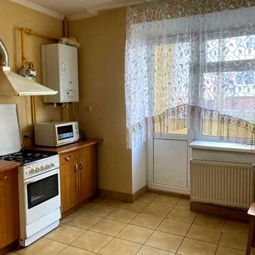 Оренда 2 кім. квартири по вул. Львівській