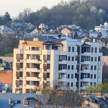 Продаж 3-кім. квартири в. М. Рильського