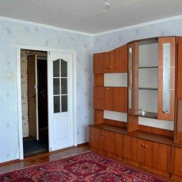 Продаж 2к. Вишенька