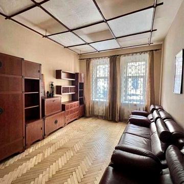 Продаж 3 кімнатної квартири, вулиця Джерельна (Водна)