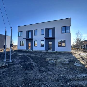 Продаж котеджа в районі Зоопарку масив Криниченька