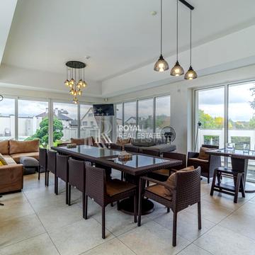 Чумацький Шлях вул., 6