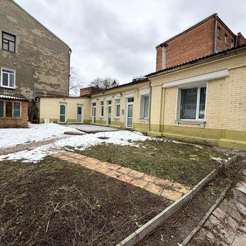 Продажа будинку в центрі